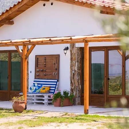 Blue Breeze Ξενοδοχείο με διαμερίσματα 3*