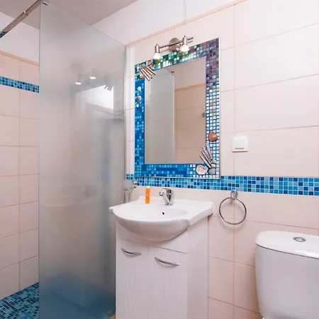 Aparthotel Blue Breeze Órmos Prínou