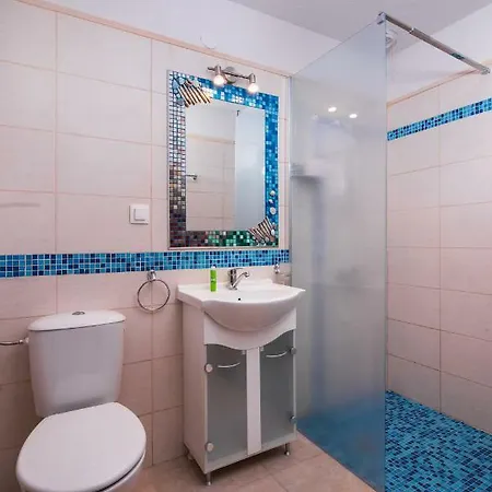 Blue Breeze Aparthotel *