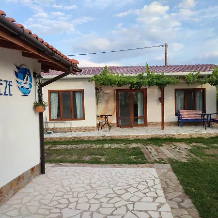 Blue Breeze Appart hôtel 3*