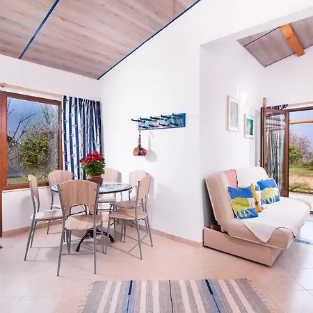 Blue Breeze Órmos Prínou