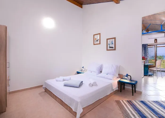 Blue Breeze Órmos Prínou