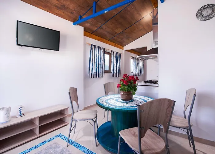 Apartahotel Blue Breeze Órmos Prínou