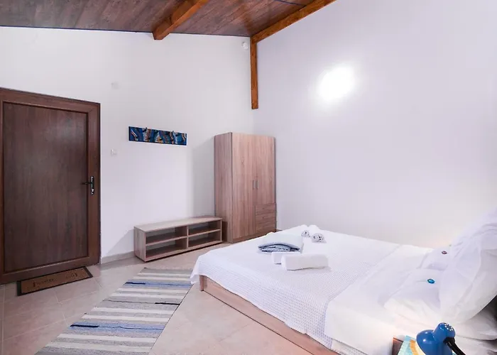 Apartahotel Blue Breeze Órmos Prínou